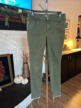 Old Navy Rock Star Olive Green Cropped Super Skinny Jeans